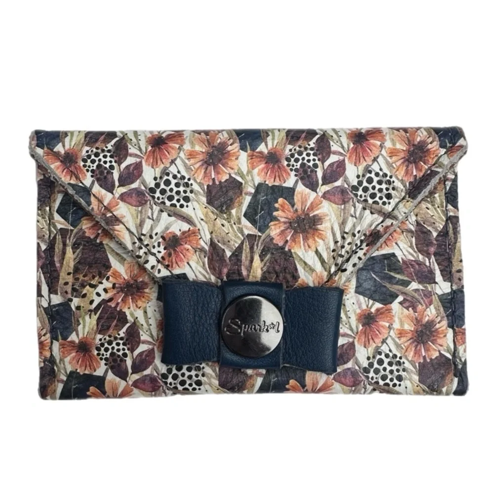 Wallet in Autumn‎ Flowers by Sparklbands